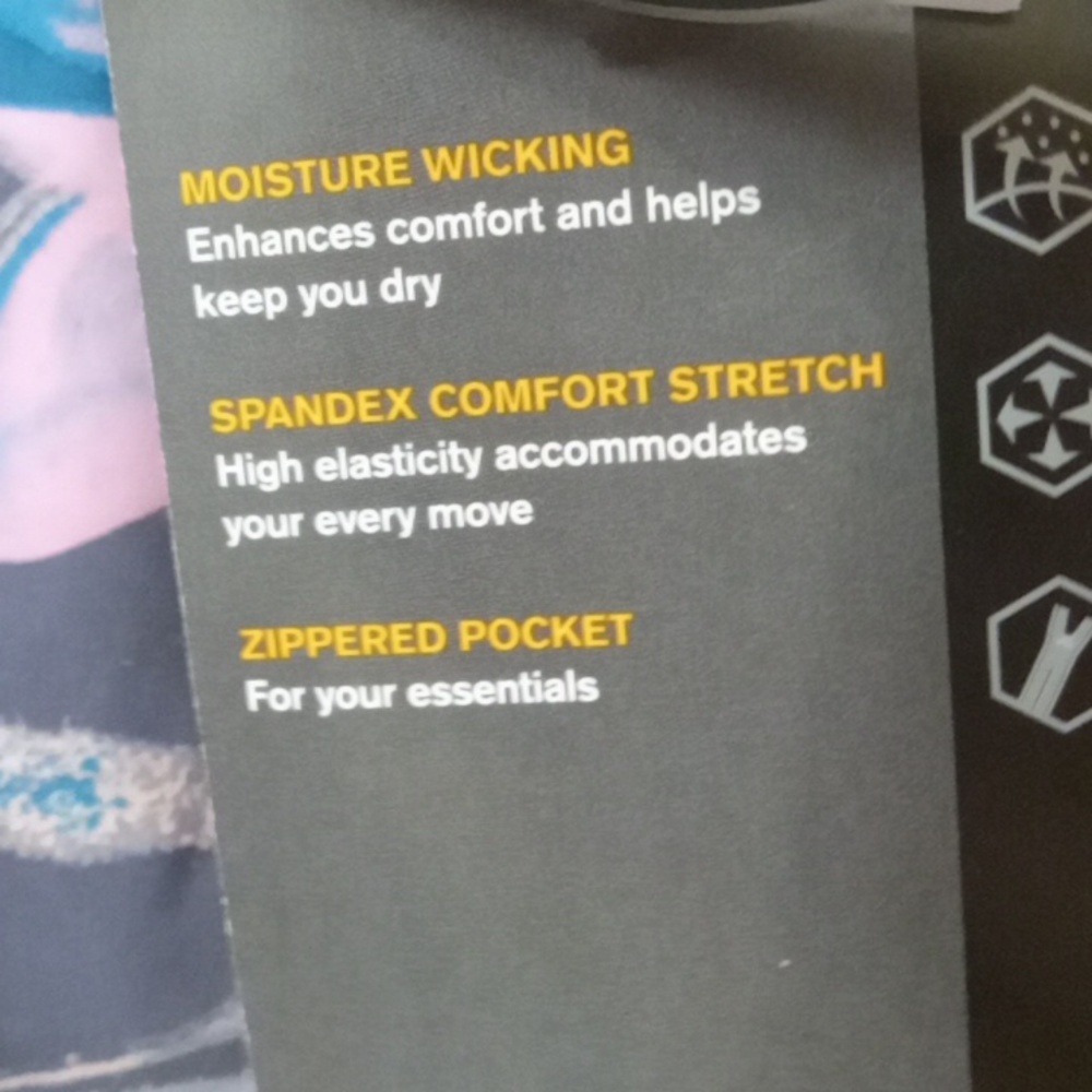 Avia running short XS 💜💜💜💜 - Picture 3 of 6